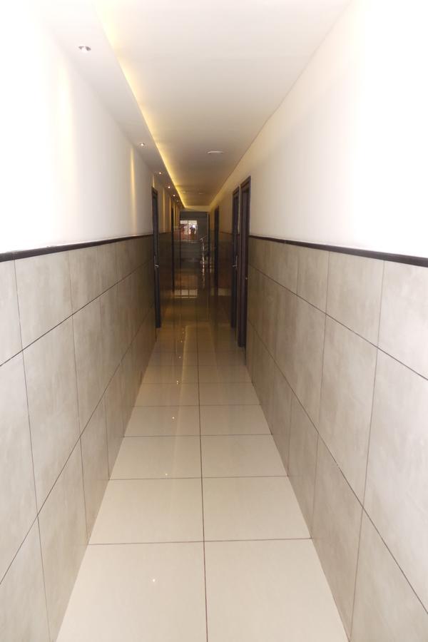 Saas Residency Hotel Kozhikode Bagian luar foto